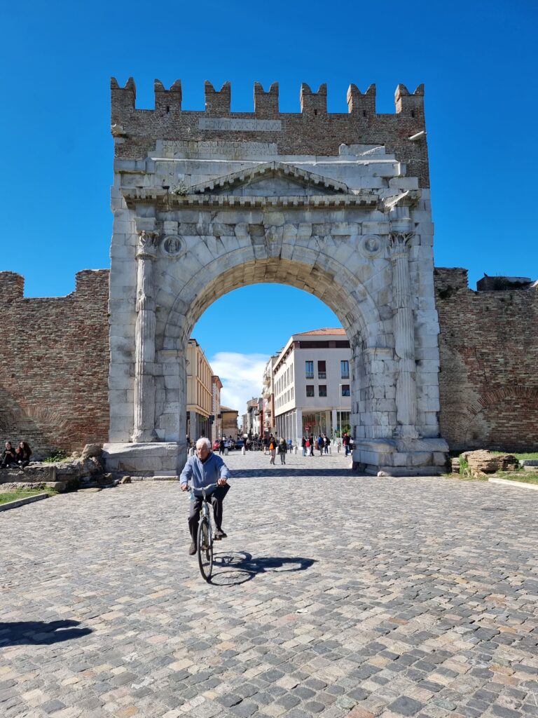 ARCH OF AUGUSTUS DI RIMINI