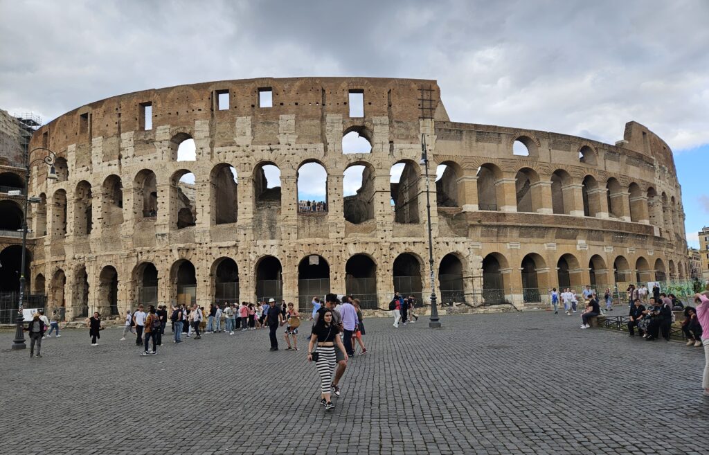 COLOSSEUM: PANEM ET CIRCENCES