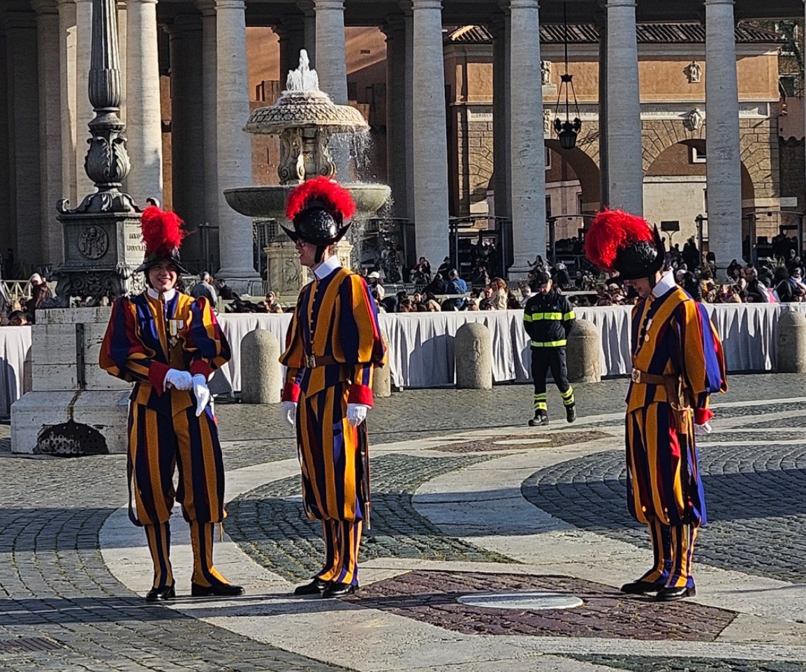 TANGANMU BERLUMURAN DARAH